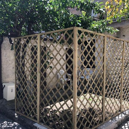 Bilocale In Centro Con Giardino Appartement Tagliacozzo Buitenkant foto